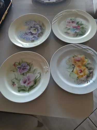 Lote 4 pratos decorativos porcelana vintage pintura sa artista dora anos 90