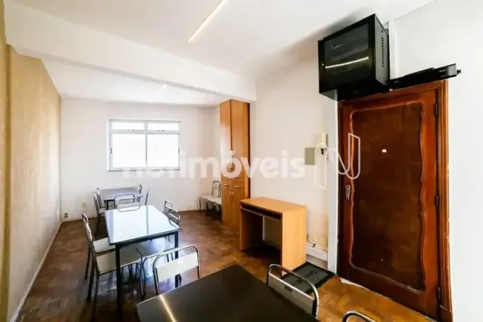 Apartamento 02 Qts Centro