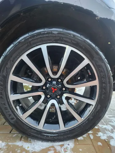 Roda 22 4 pneus zero