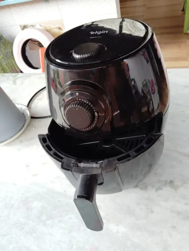 Air Fryer Elgin de 3L Seminova - Leia a discrição do anucio
