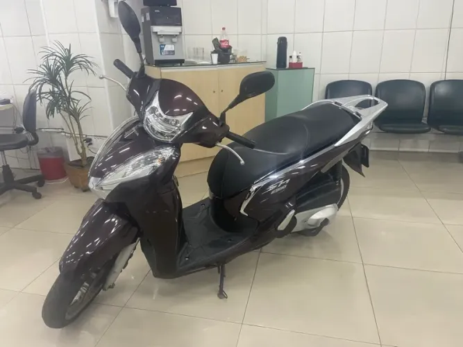 Honda SH 300i 300 cc
