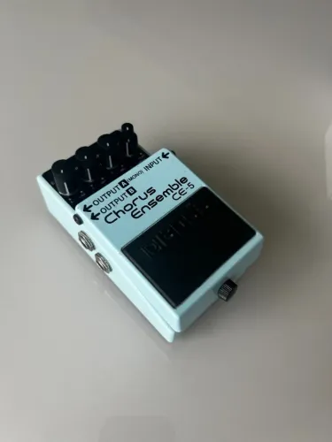 Pedal Boss CE?5 Chorus Ensemble - Usado, super conservado