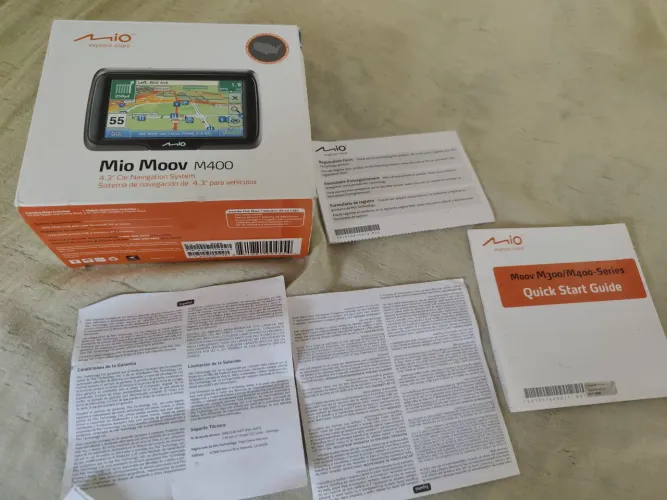 Mio Moov M4004 4.3 sistema de navegação para veículos gps.