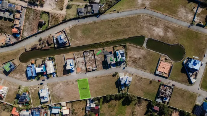 Lote de 450 m² no Aqualina Lake Club em Garopaba