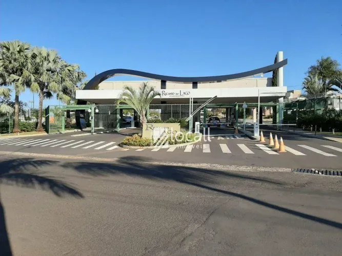 Casa com 4 quartos à venda, 247 m² por R$ 2.300.000 - Loteamento Recanto do Lago - São Jos