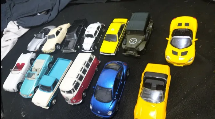 Lote de miniaturas