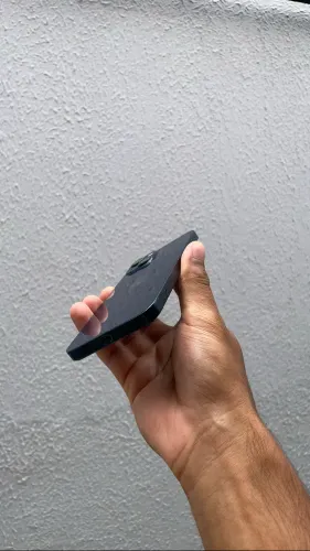 iPhone 13 - 128GB