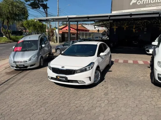Kia Motors Cerato 1.6 16V Flex Aut. 2017