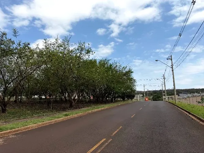 Terreno Villas do Mirante 185,00m2