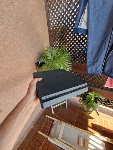 Ps4 slim para retirar peças