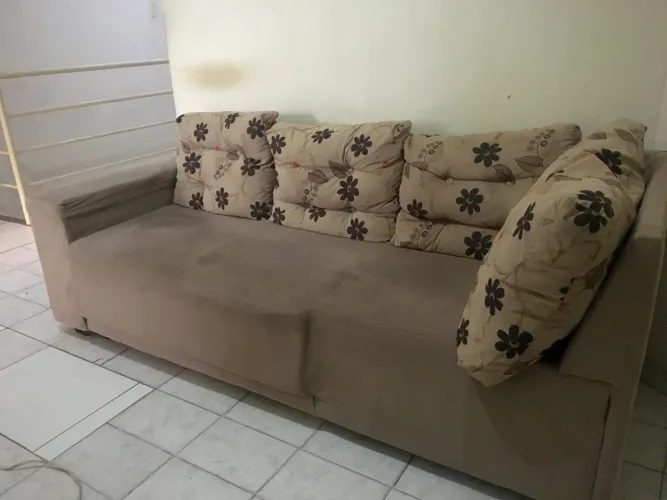 Sofá 4 lugares