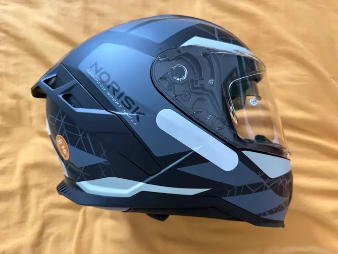 Capacete Norisk Preto e Cinza