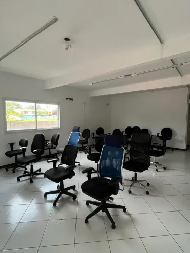 Cadeiras de Escritório à Venda 