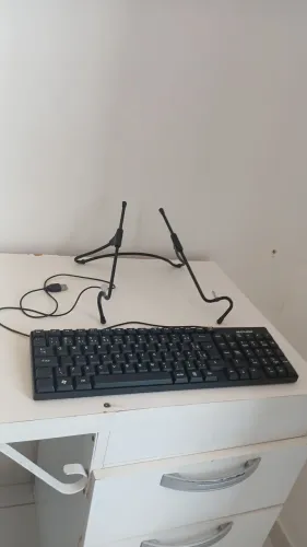 Kit Suporte para PC e teclado com fio