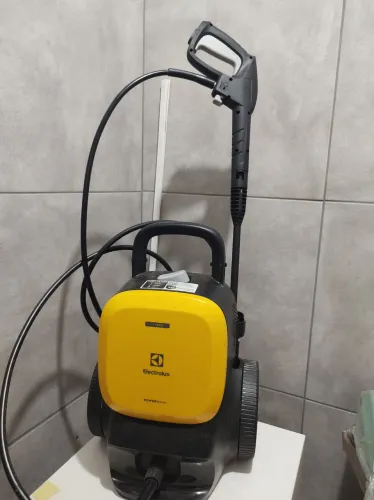 Lavadora pressão Electrolux