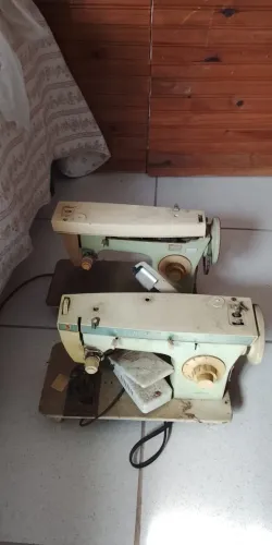Máquina de custura