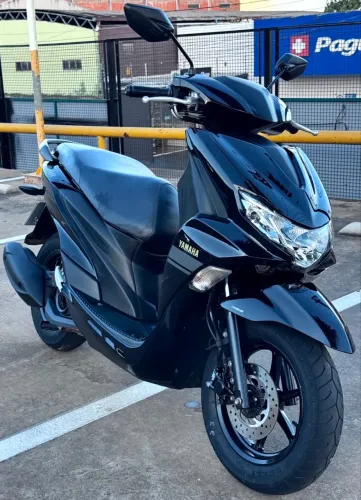 YAMAHA FLUO 125 ABS ZERADA 12MIL RODADOS
