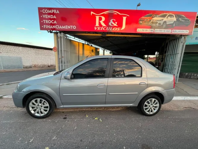 Renault Logan Expres./exp. UP Hi-flex 1.0 16V 4P 2010