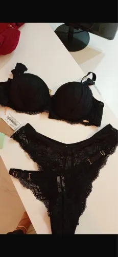 Conjunto sutiã e 2 calcinhas renda Marbelle 