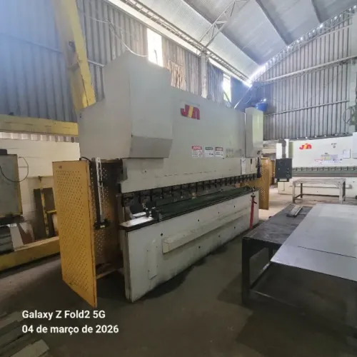 Dobradeira hidráulica JIN 250 ton - 3/8 x 4100 mm