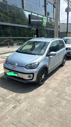 Imagem de Volkswagen Up! Cross 1.0 TSI Total Flex 12V 5P 2016