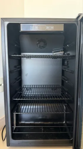 Cervejeira Frost Free 96 L Flex 3 em 1 Midea