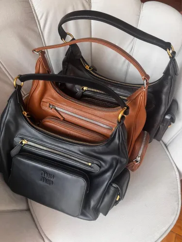 Bolsa miu miu média 