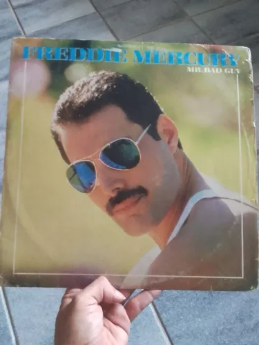 LP Freddie Mercury, mr bad guy