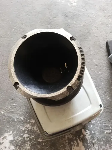 Corneta 405
