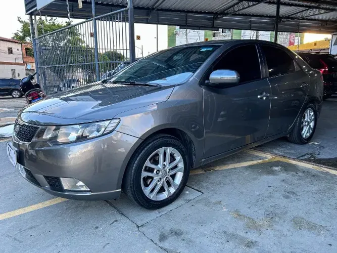 Kia Motors Cerato 1.6 16V Aut. 2012