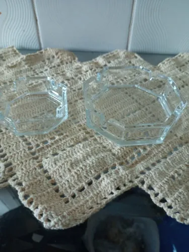 Par de cinzeiros em vidro transparente Luminarc França