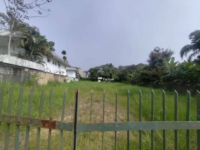 Terreno à venda, 1000 m² por R$ 900.000,00 - Bal Pernambuco - Guarujá/SP
