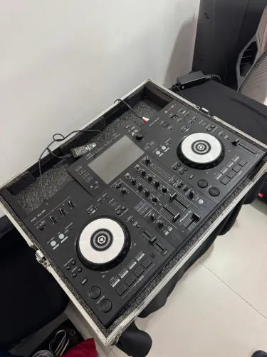 xdj aero