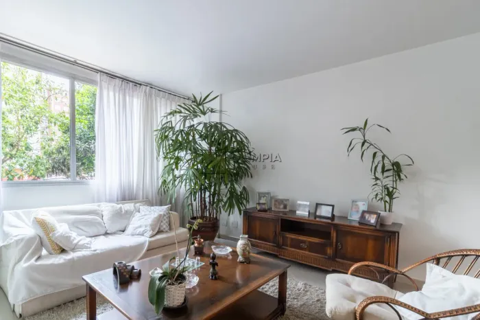 Venda Apartamento 3 Dormitórios - 131 m² Moema