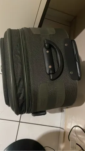Mala de viagem, tamanho M