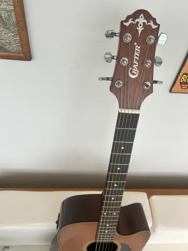 Violão crafter tampo sólido