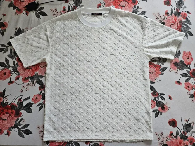 Camisa Louis Vuitton estilo Oversized tamanho GG