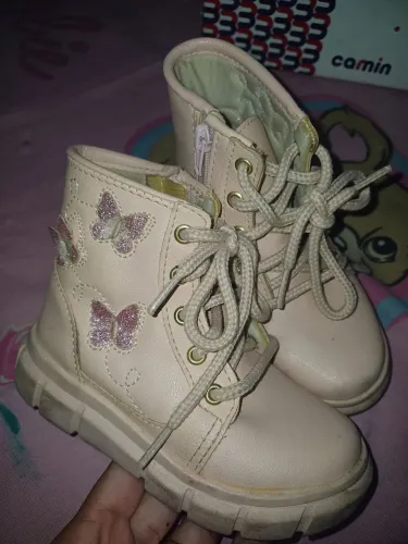 Bota infantil 