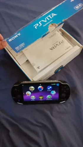 PS VITA fat. pch 1010 (LEIA O ANÚNCIO).
