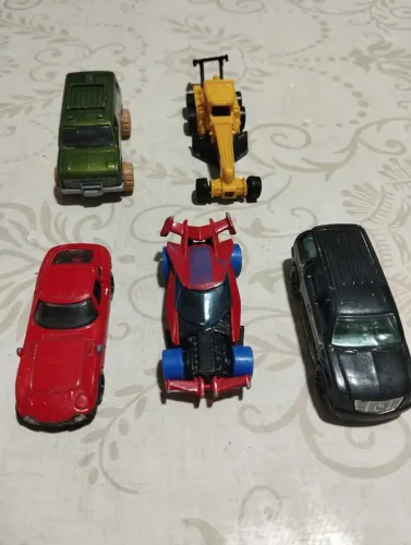 Conjunto de 5 carrinhos Hot wheels