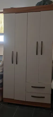 Guarda-Roupa Solteiro ÓTIMO.