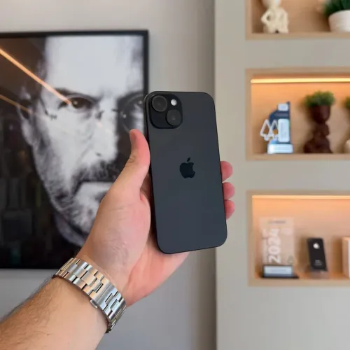 Iphone 15 excelente estado