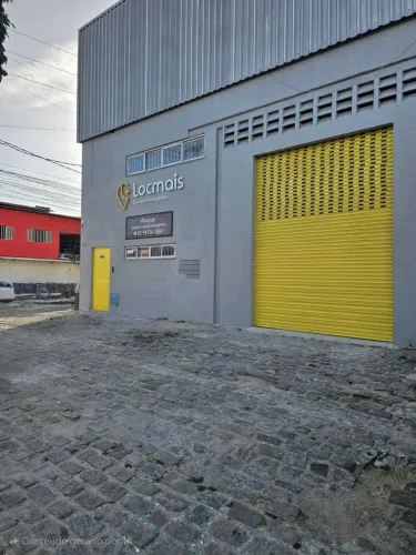 Galpão/Loja com escritório e banheiro privativo