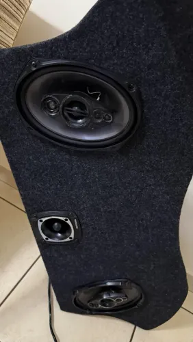Tampão de Som Automotivo com Alto-falantes Pioneer 6x9 e Drivers