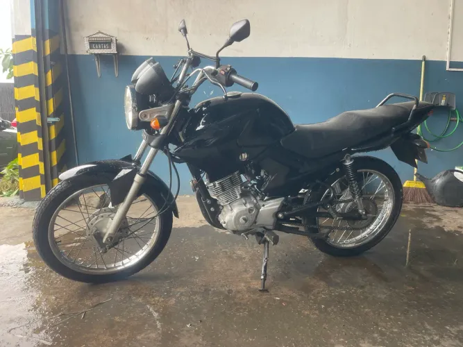 Moto ybr 