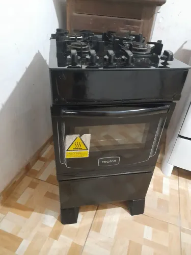 Fogão funcionando perfeitamente 350 incluso a entrega
