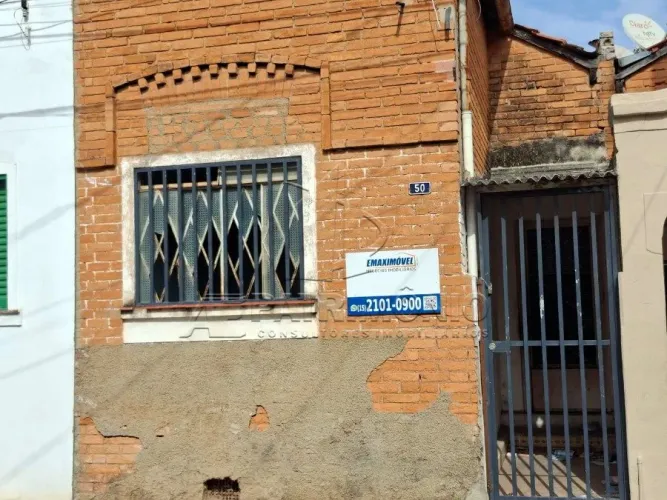Terreno 81,00 M² com casa para demolição - Assis