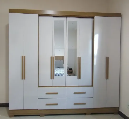Guarda roupa