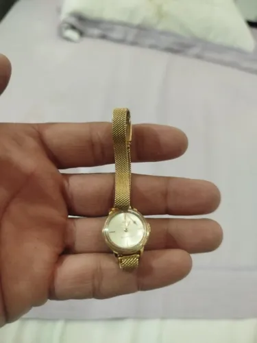 Joias antigas em Ouro 14 e 16k. Rélogio Mido em ouro 14,Bracelete 14 e Relicário 16 k