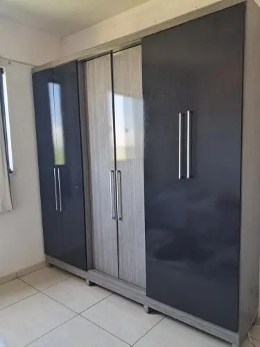Guarda-Roupas